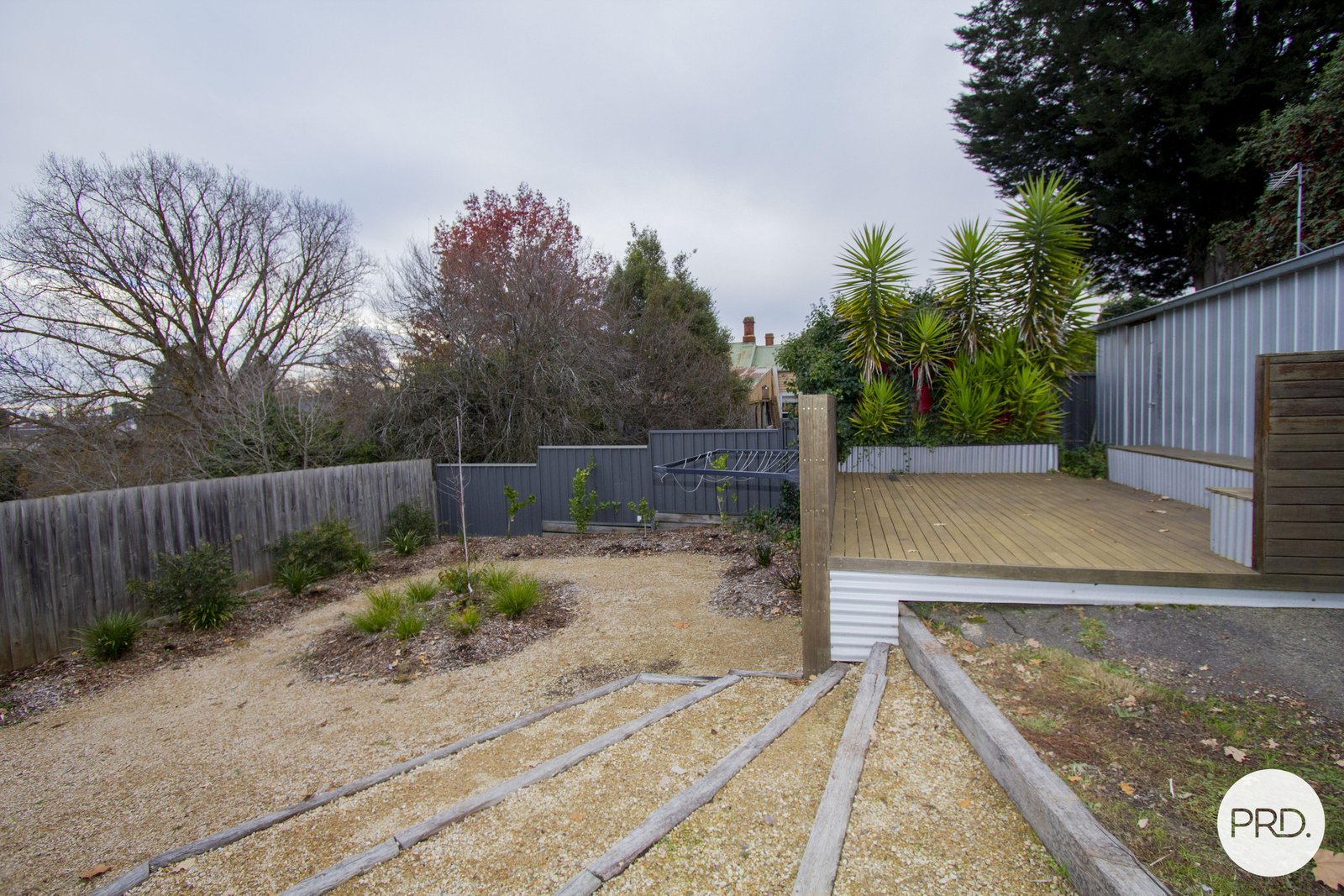 401 Peel Street North BLACK HILL 12