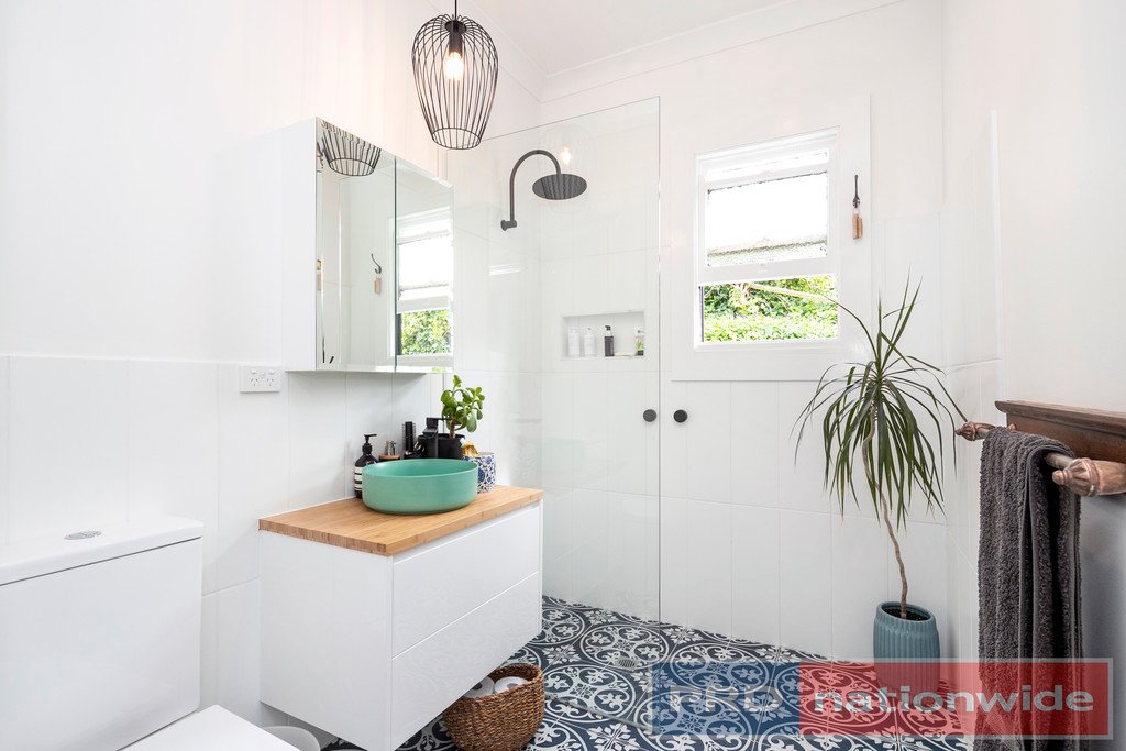 401 Peel Street North BLACK HILL 5