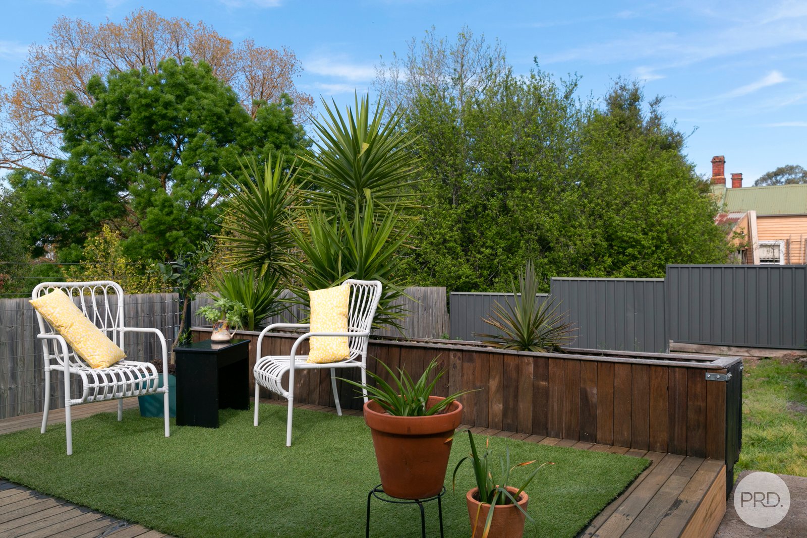 401 Peel Street North BLACK HILL 7