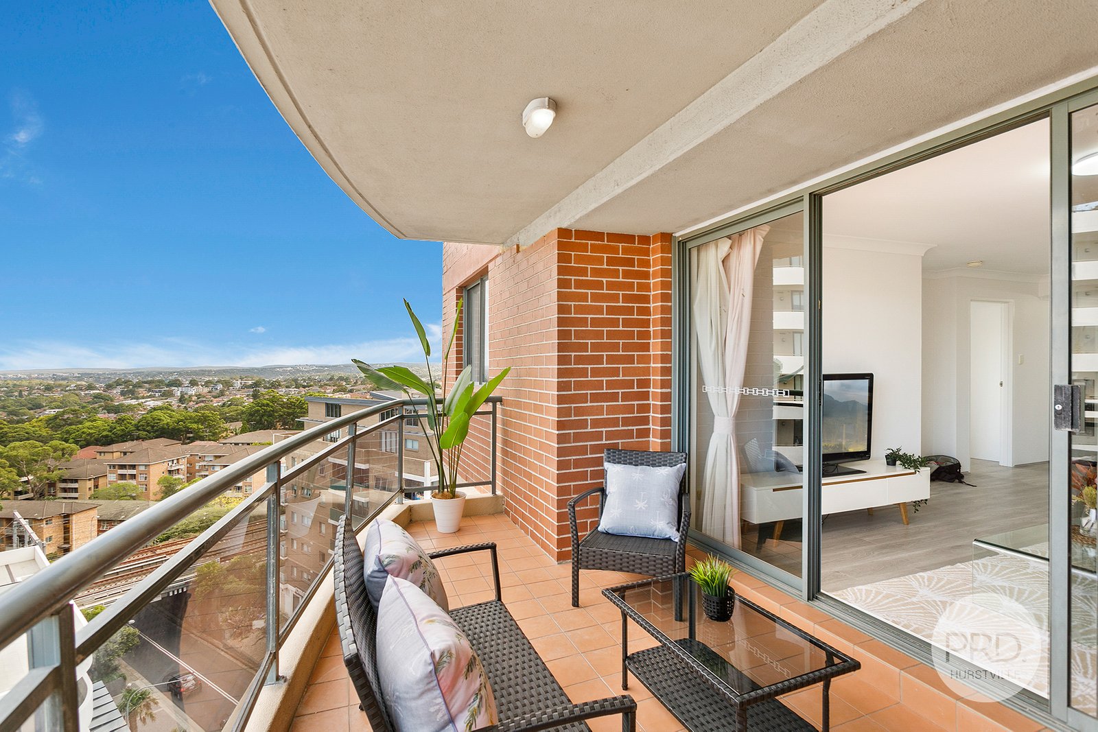 40/107 Forest Road HURSTVILLE 8