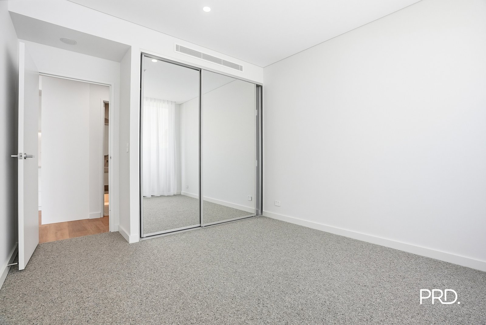 401/1 De Vilnits Parade Penrith 7
