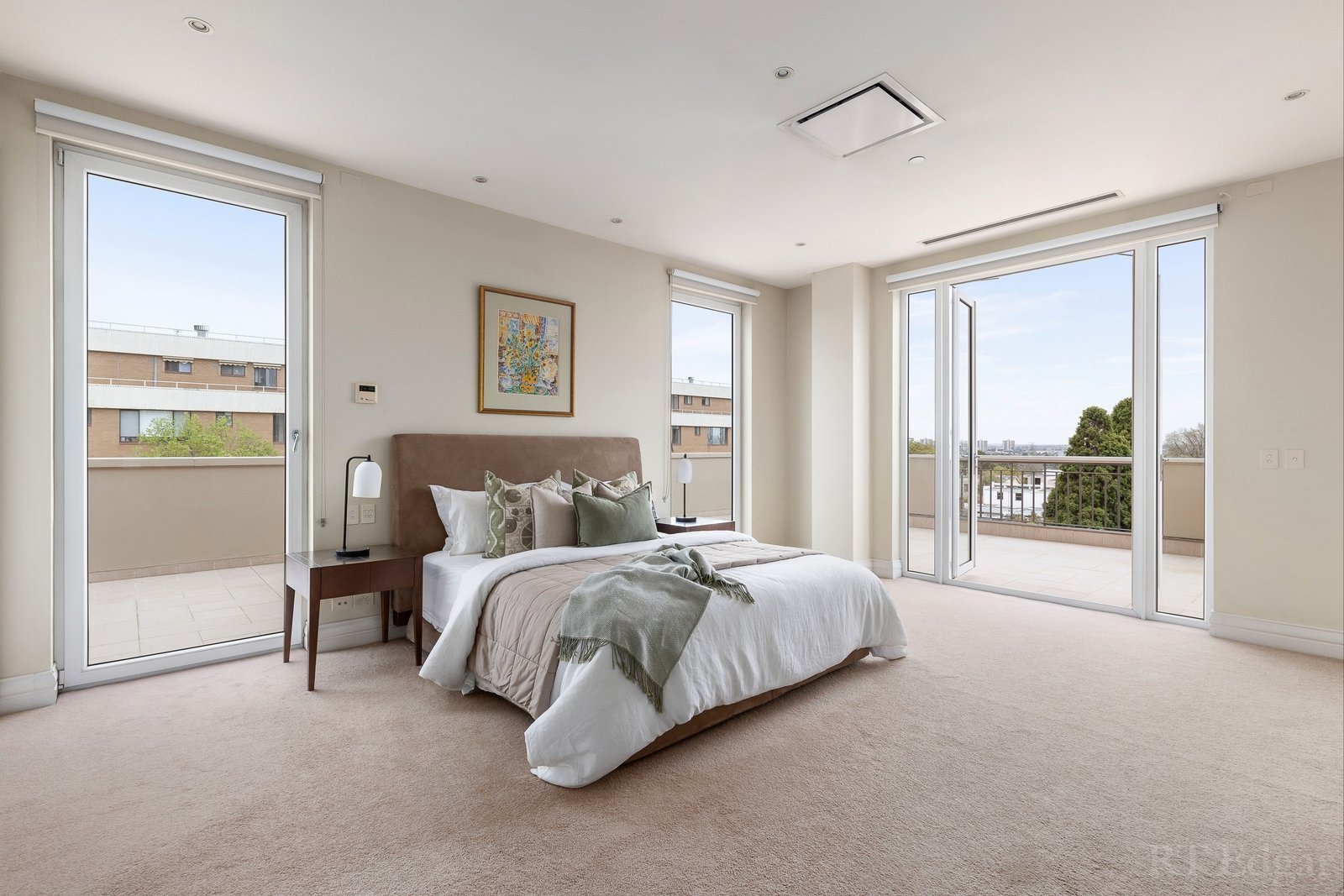 Real Estate and Property in 401/1 Wallace Avenue, Toorak, VIC