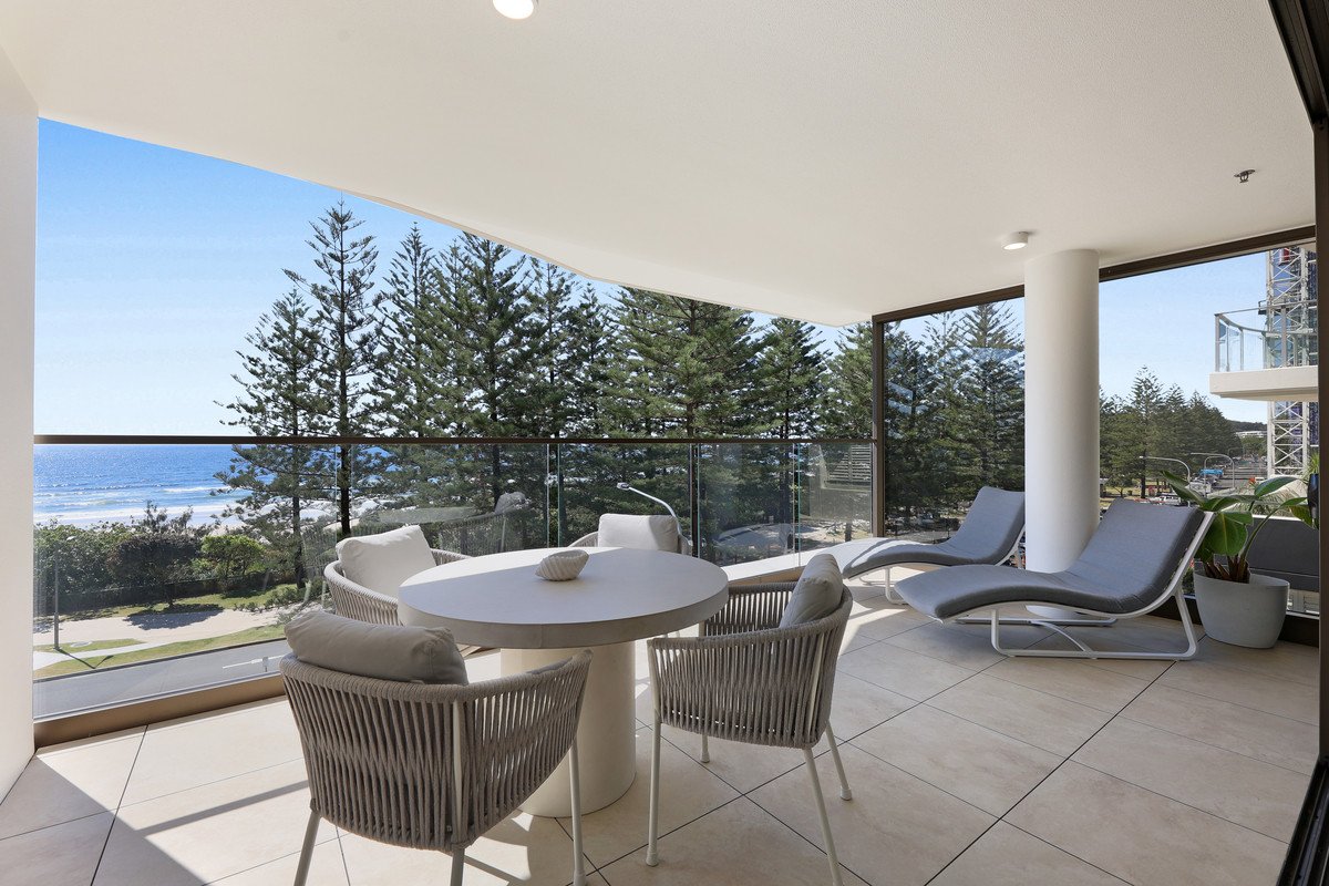 401/112 The Esplanade Burleigh Heads 14