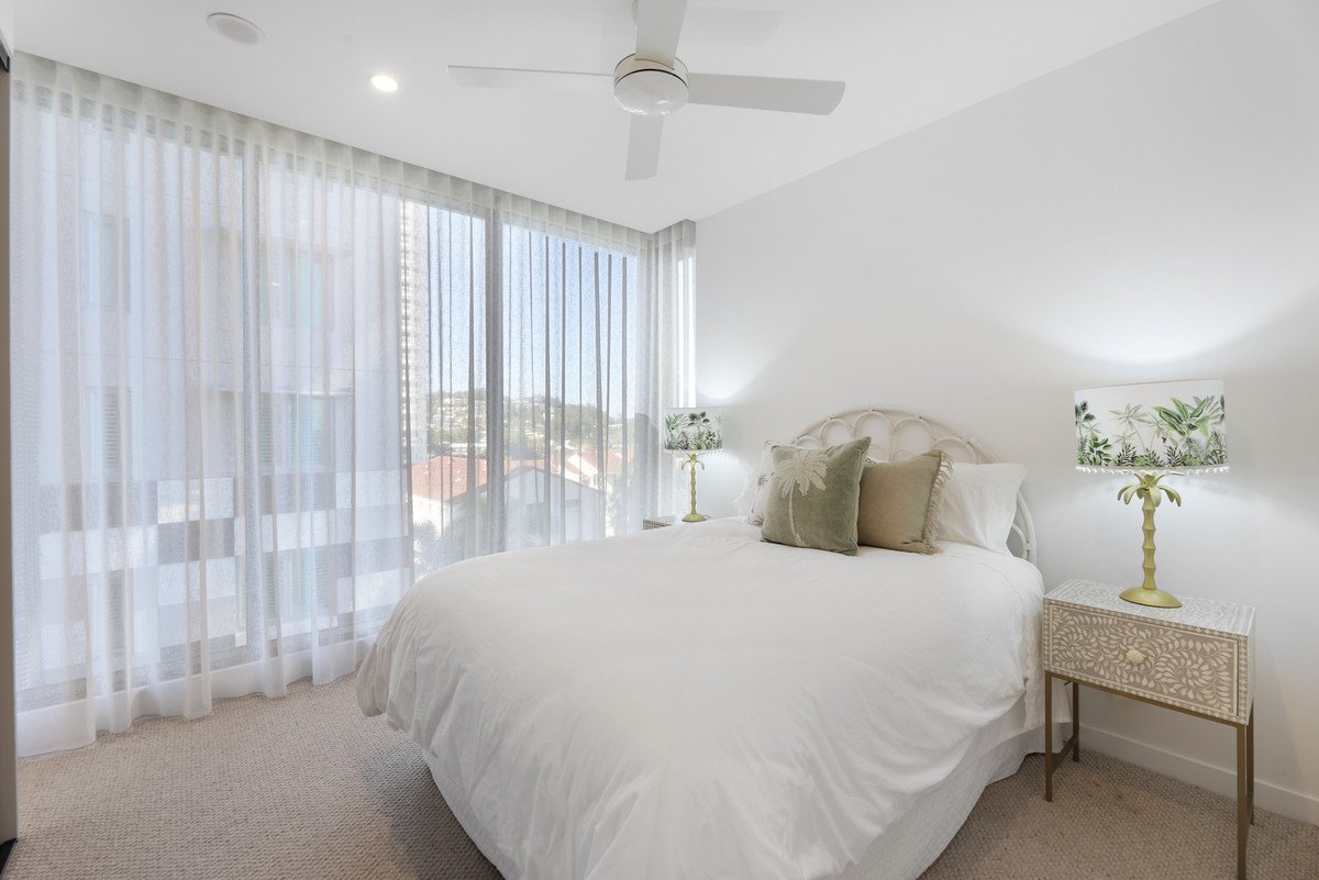 401/112 The Esplanade Burleigh Heads 23