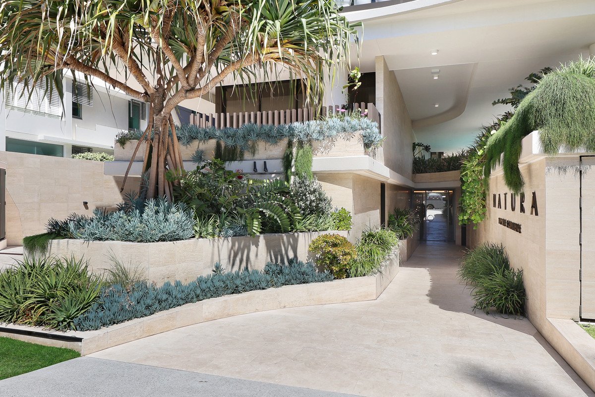 401/112 The Esplanade Burleigh Heads 28