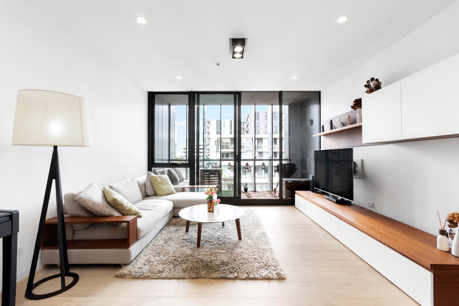 Gallery: 401/115 Nott Street