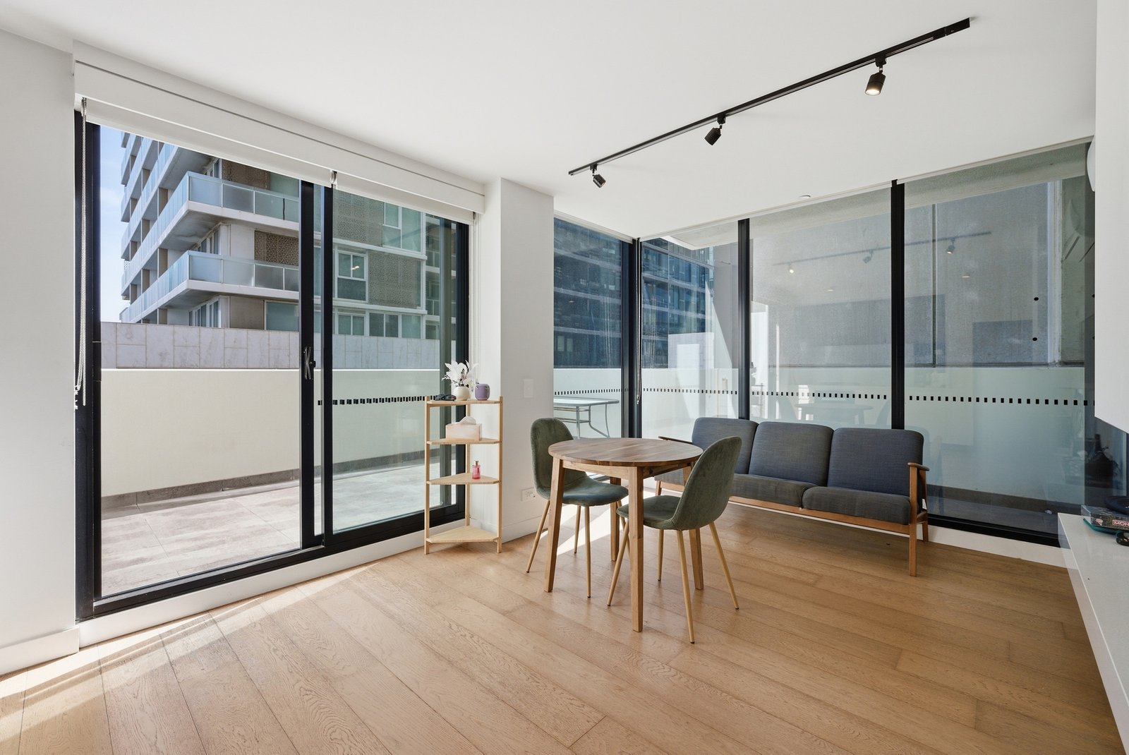 Gallery: 401/2 Claremont Street