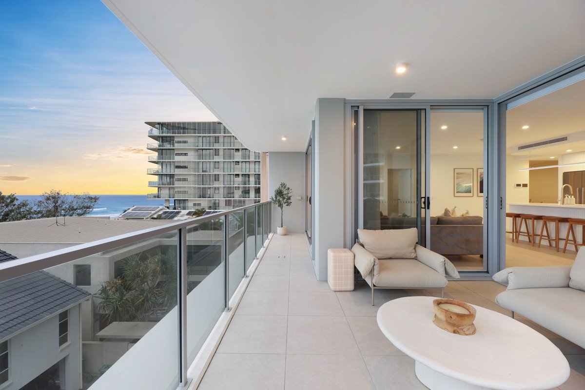 401/4 Twenty First Avenue Palm Beach 15