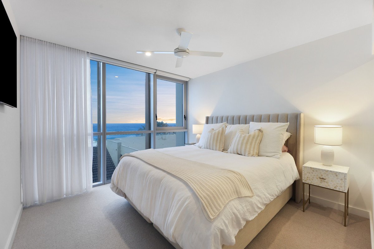 401/4 Twenty First Avenue Palm Beach 19