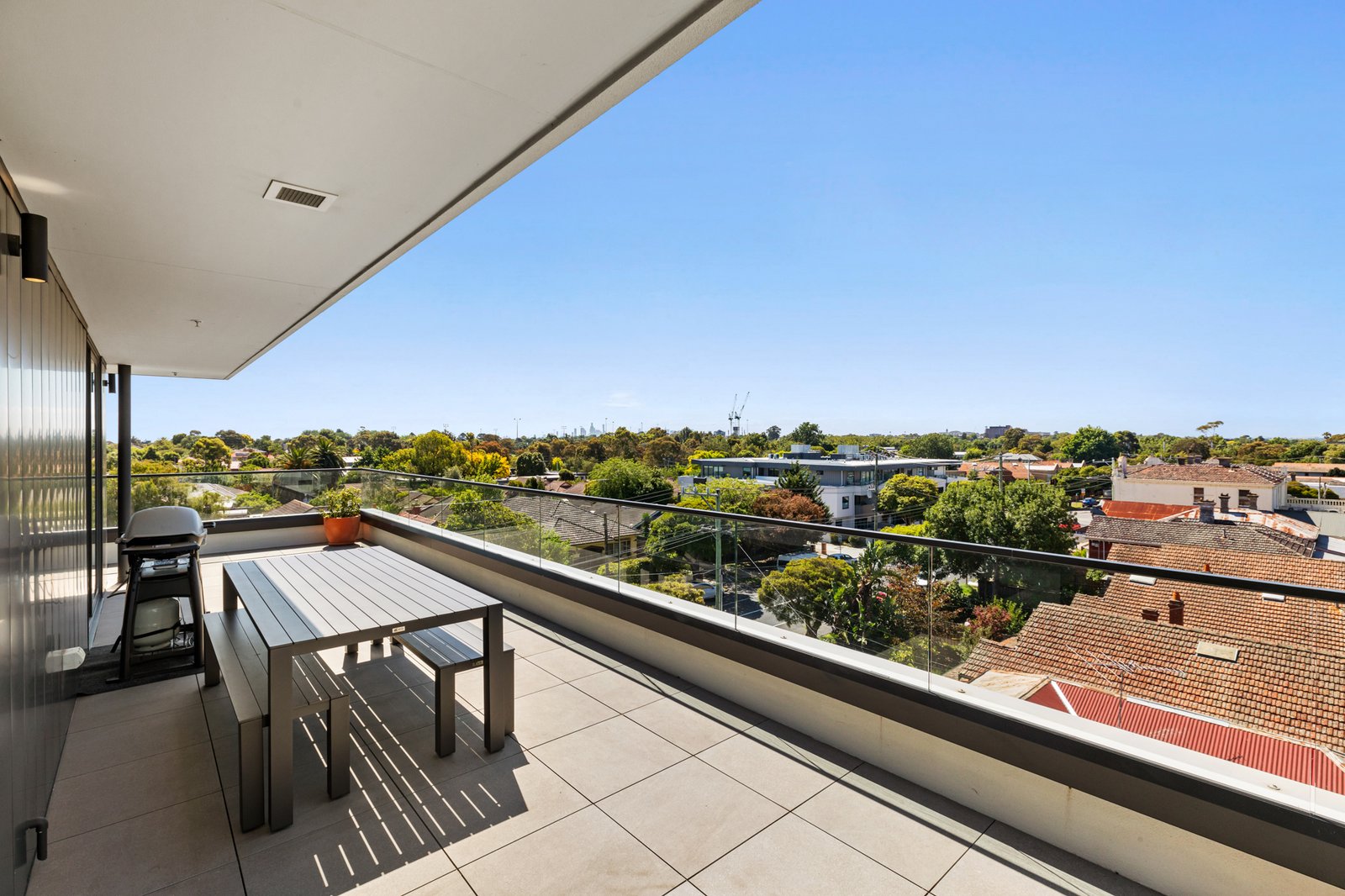 Gallery: 401/44-50 Kambrook Road