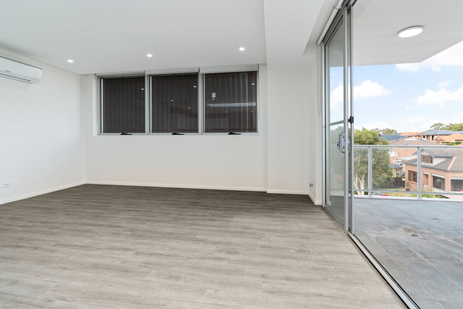 401/45-51 Andover Street CARLTON 6