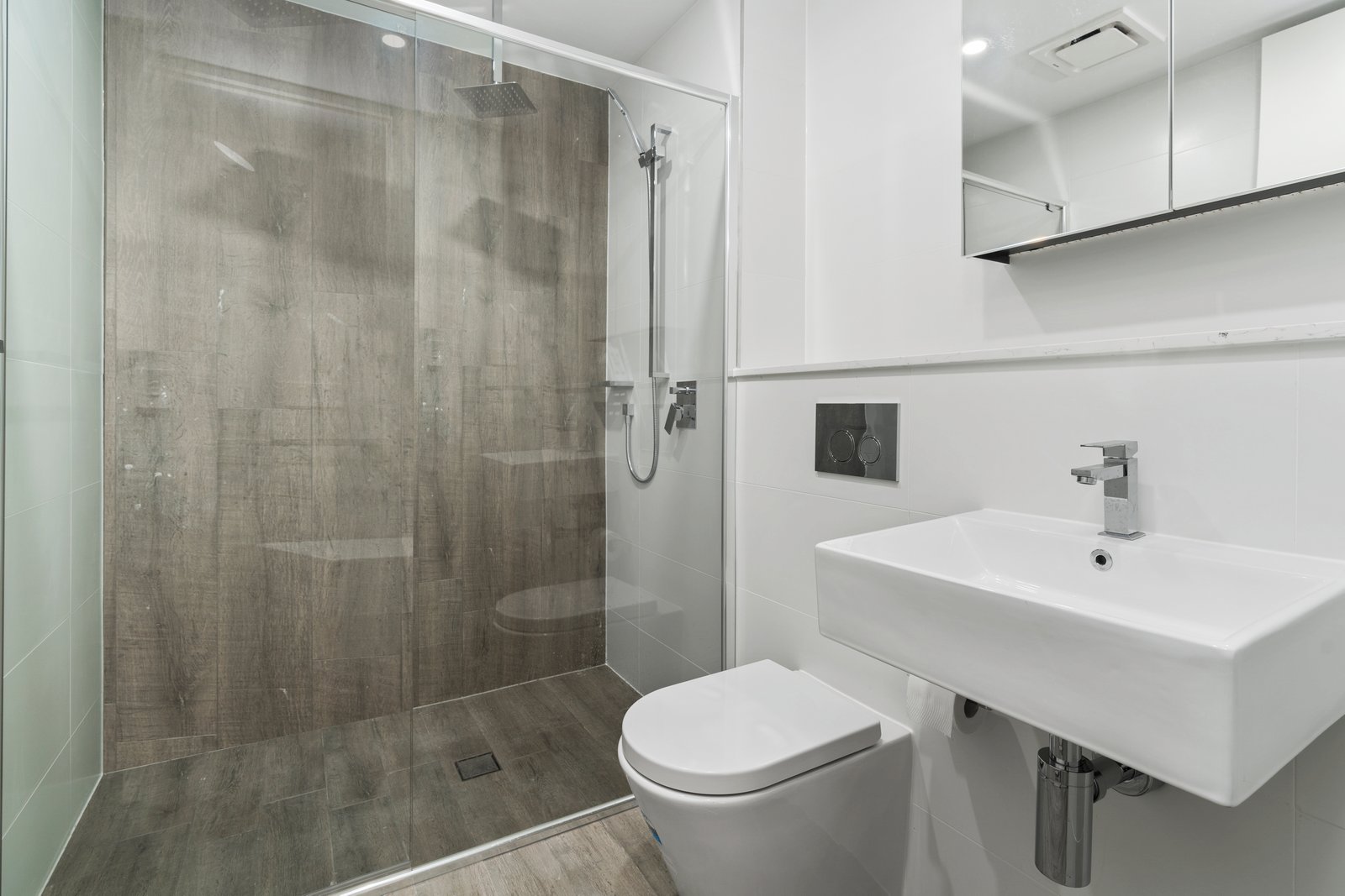 401/45-51 Andover Street CARLTON 7