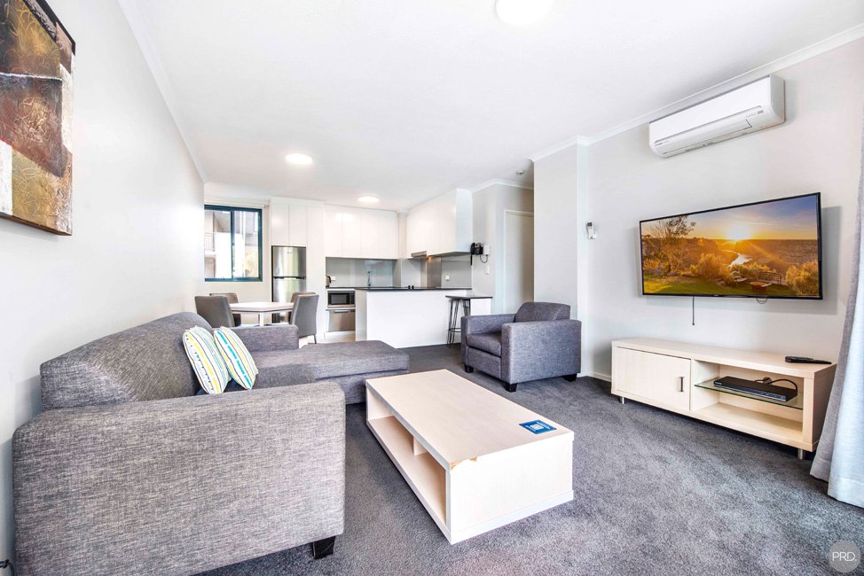 401/61 Dowling Street NELSON BAY 9