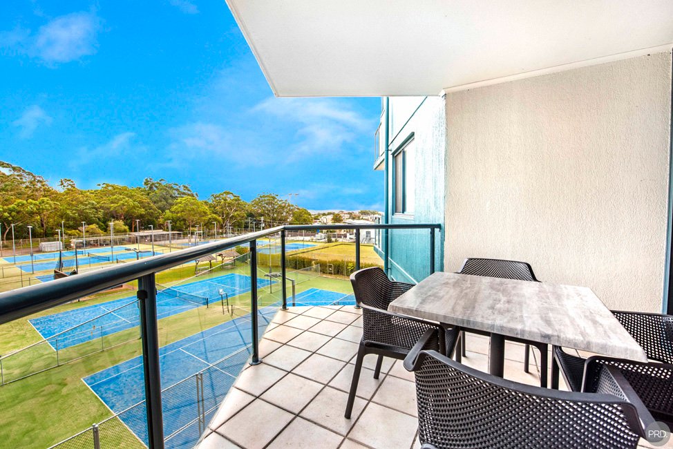 401/61 Dowling Street NELSON BAY 11