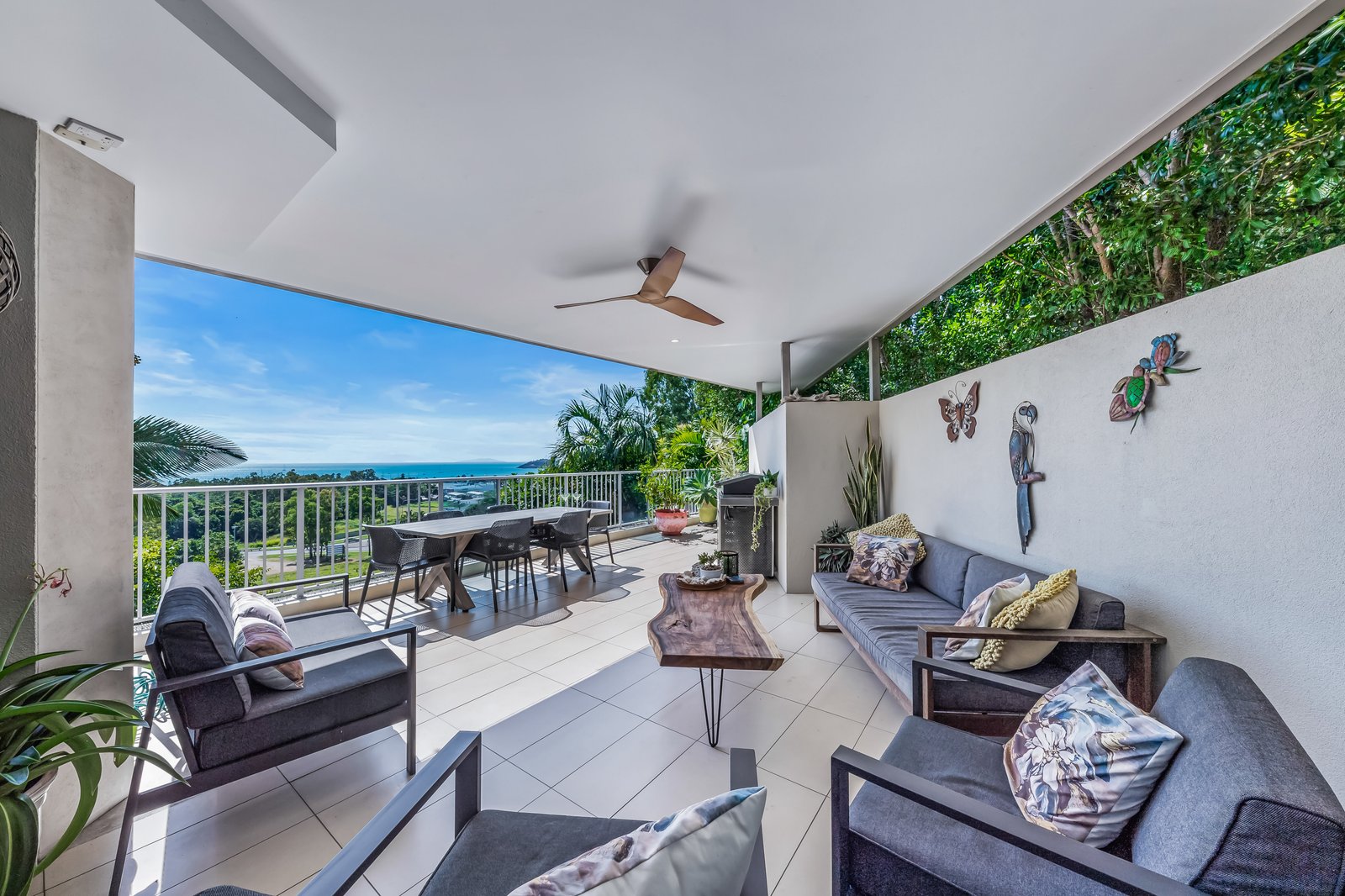 40/18-24 Raintree Place AIRLIE BEACH 1