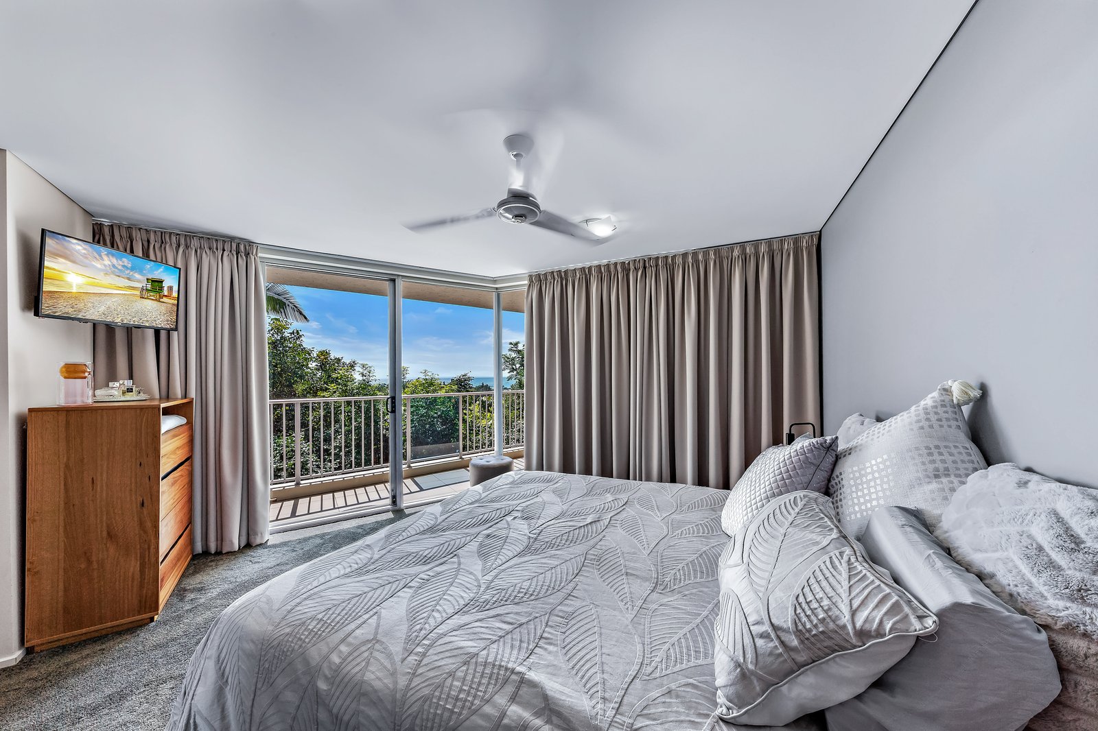 40/18-24 Raintree Place AIRLIE BEACH 17