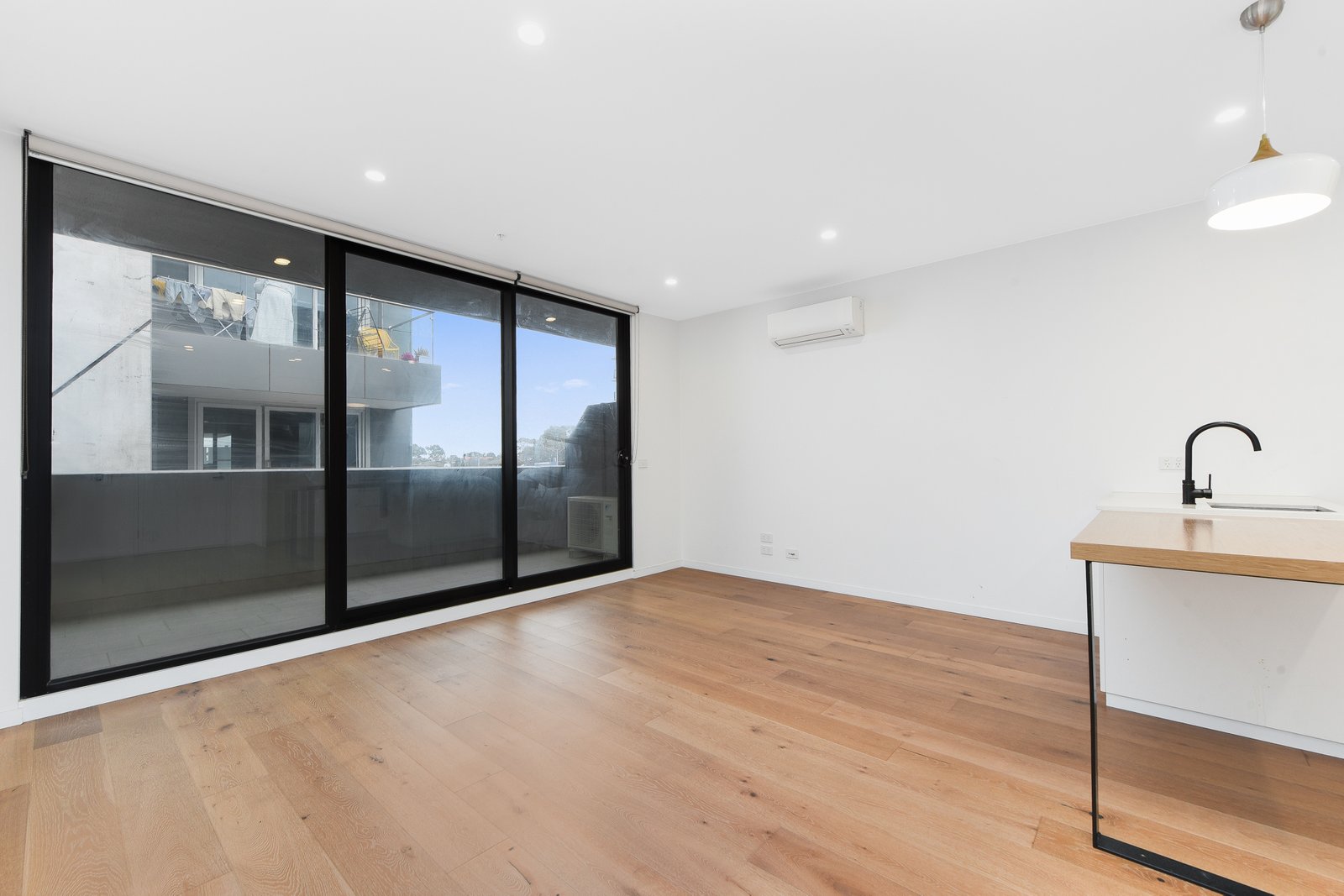Gallery: 401/83-85 Drummond Street