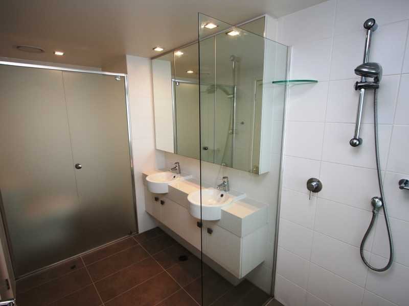 4018/3027 The Boulevard CARRARA 6