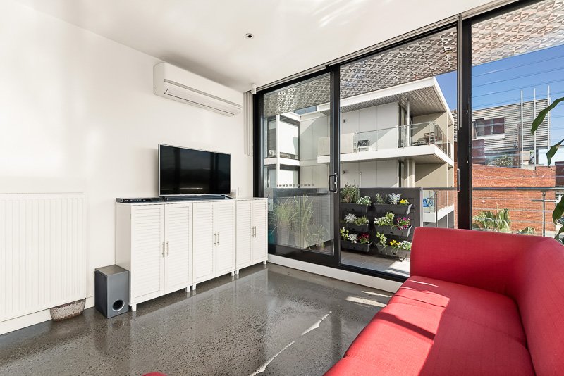 Gallery: 401A/33 Inkerman Street