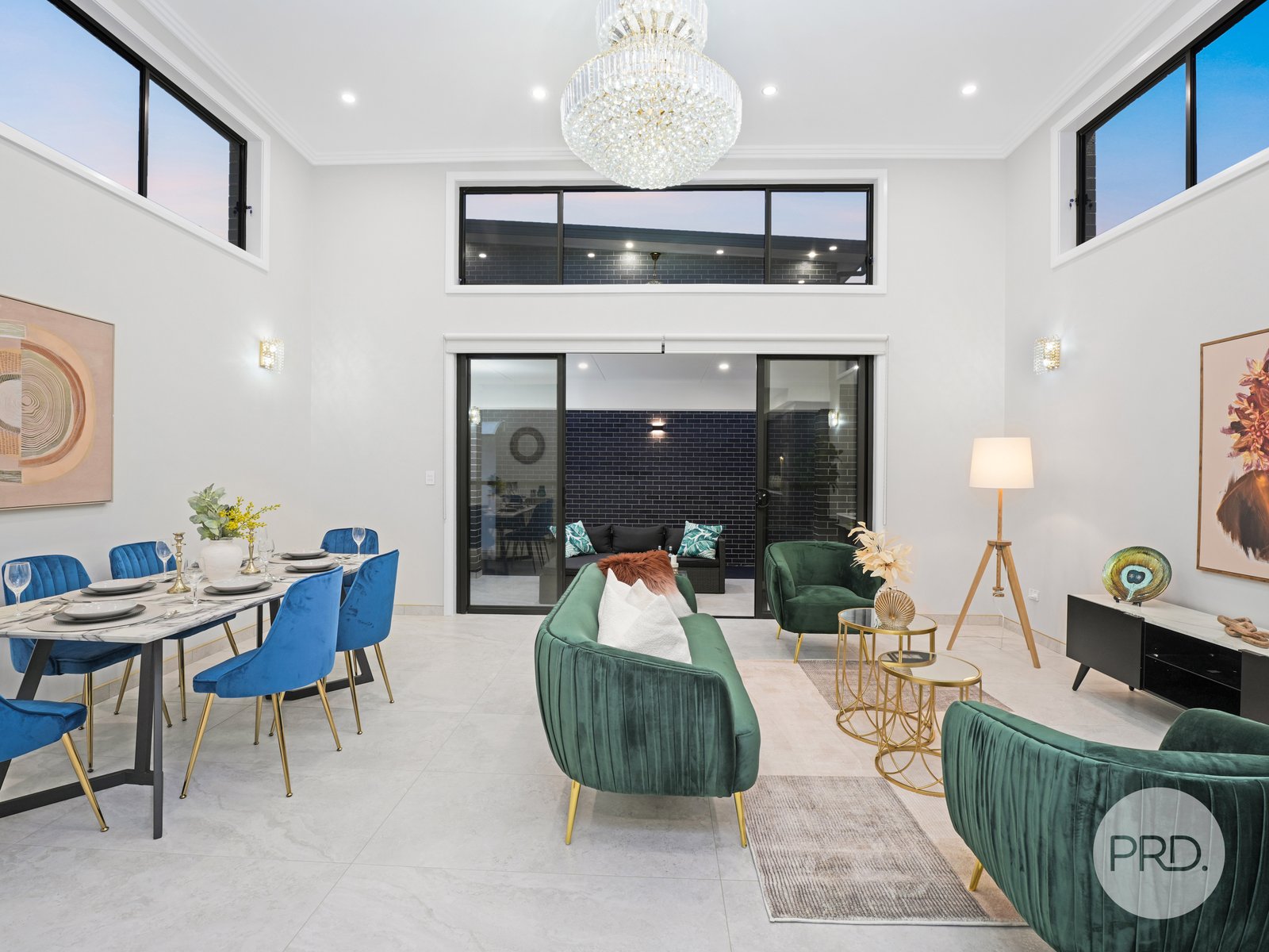 402 Campbelltown Road BARDIA 8