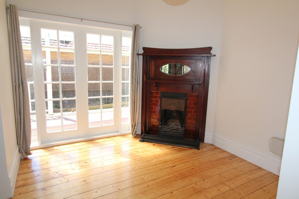 402 Howard Street SOLDIERS HILL 3