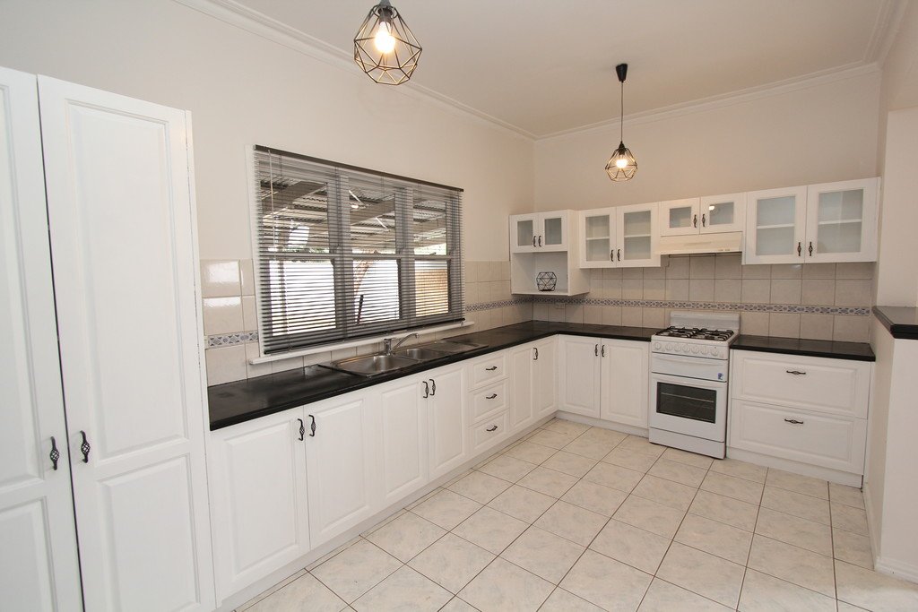 402 Skipton Street REDAN 2