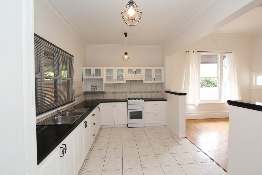 402 Skipton Street REDAN 12