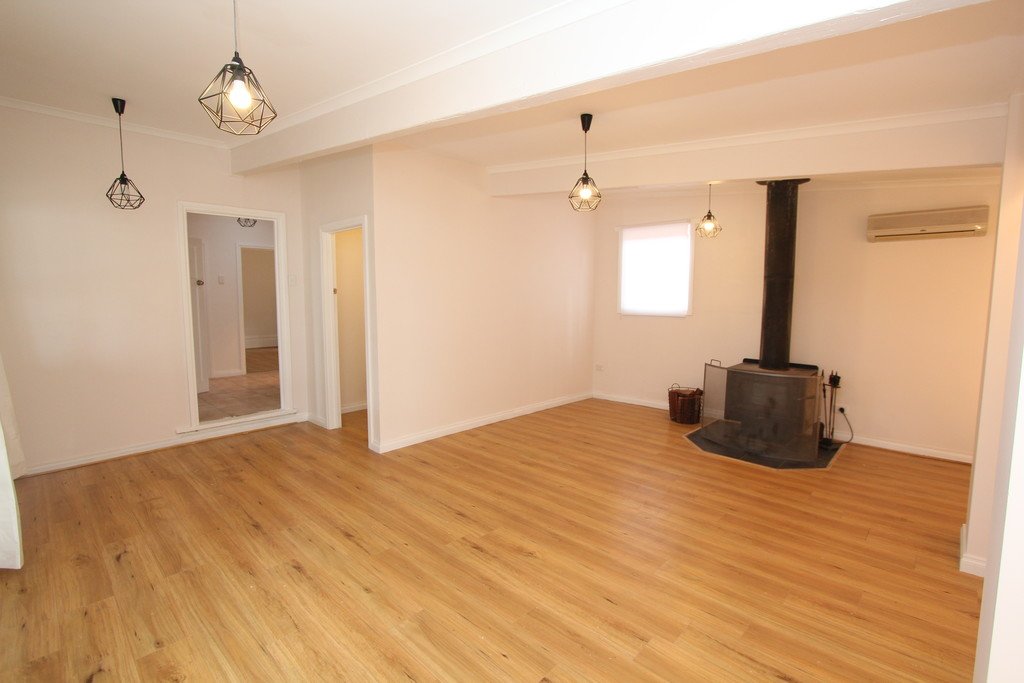 402 Skipton Street REDAN 17