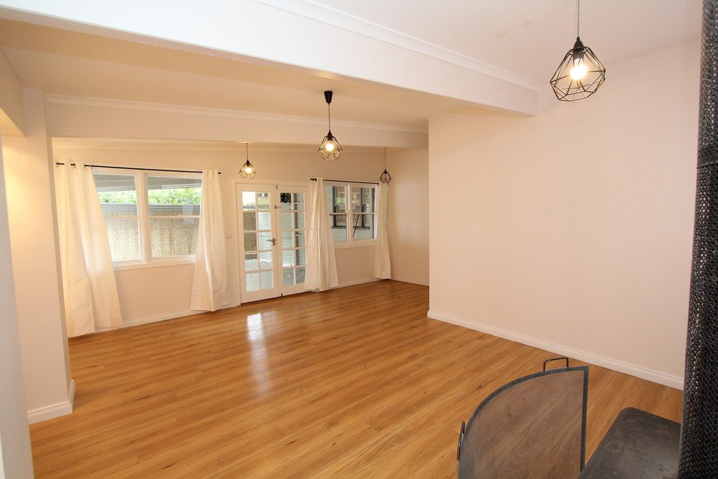 402 Skipton Street REDAN 18