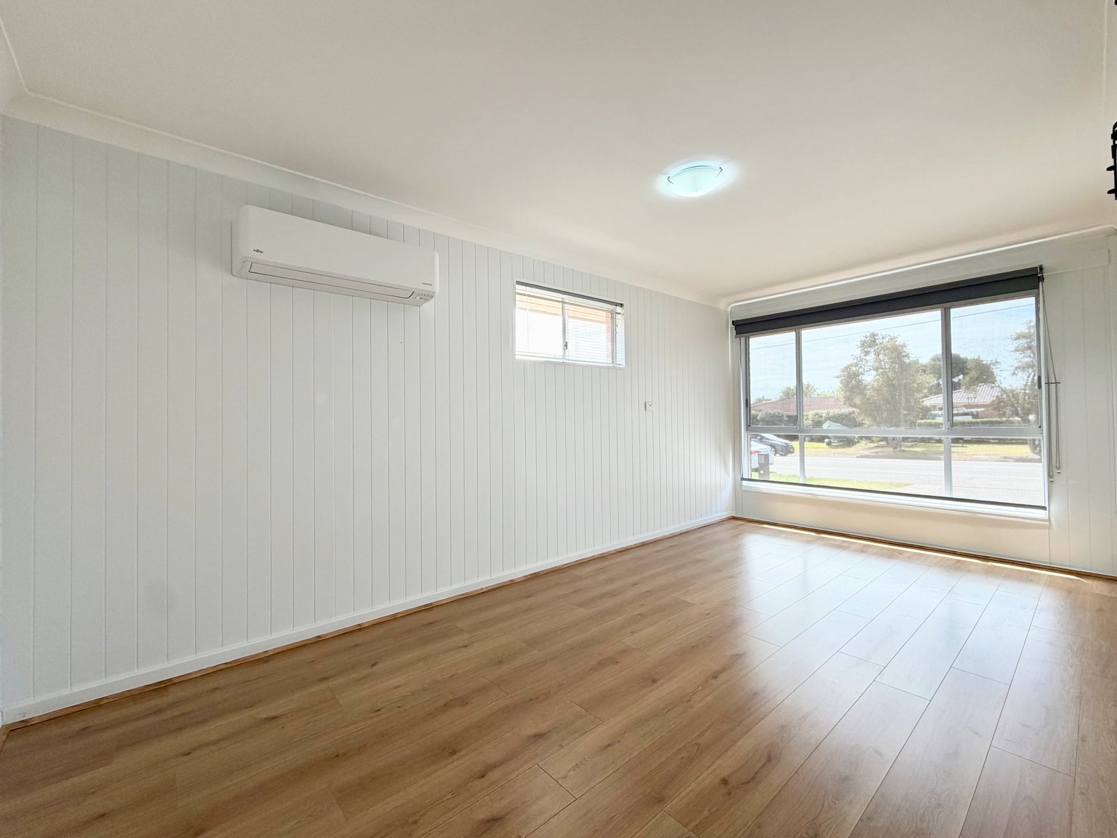 402 Soldiers Point Road SALAMANDER BAY 9