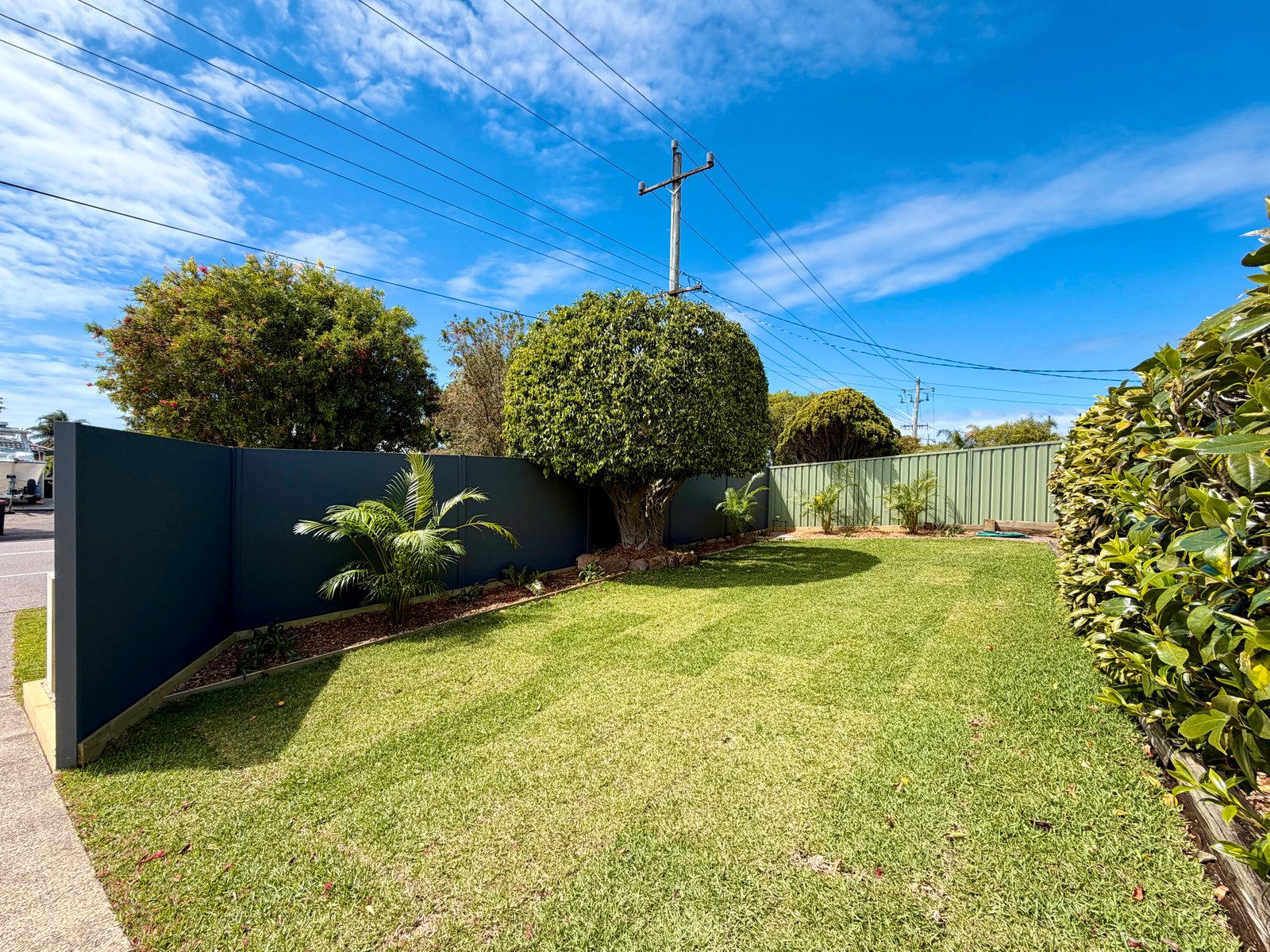 402 Soldiers Point Road SALAMANDER BAY 19