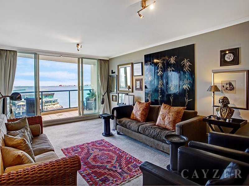Gallery: 402/107 Beach Street