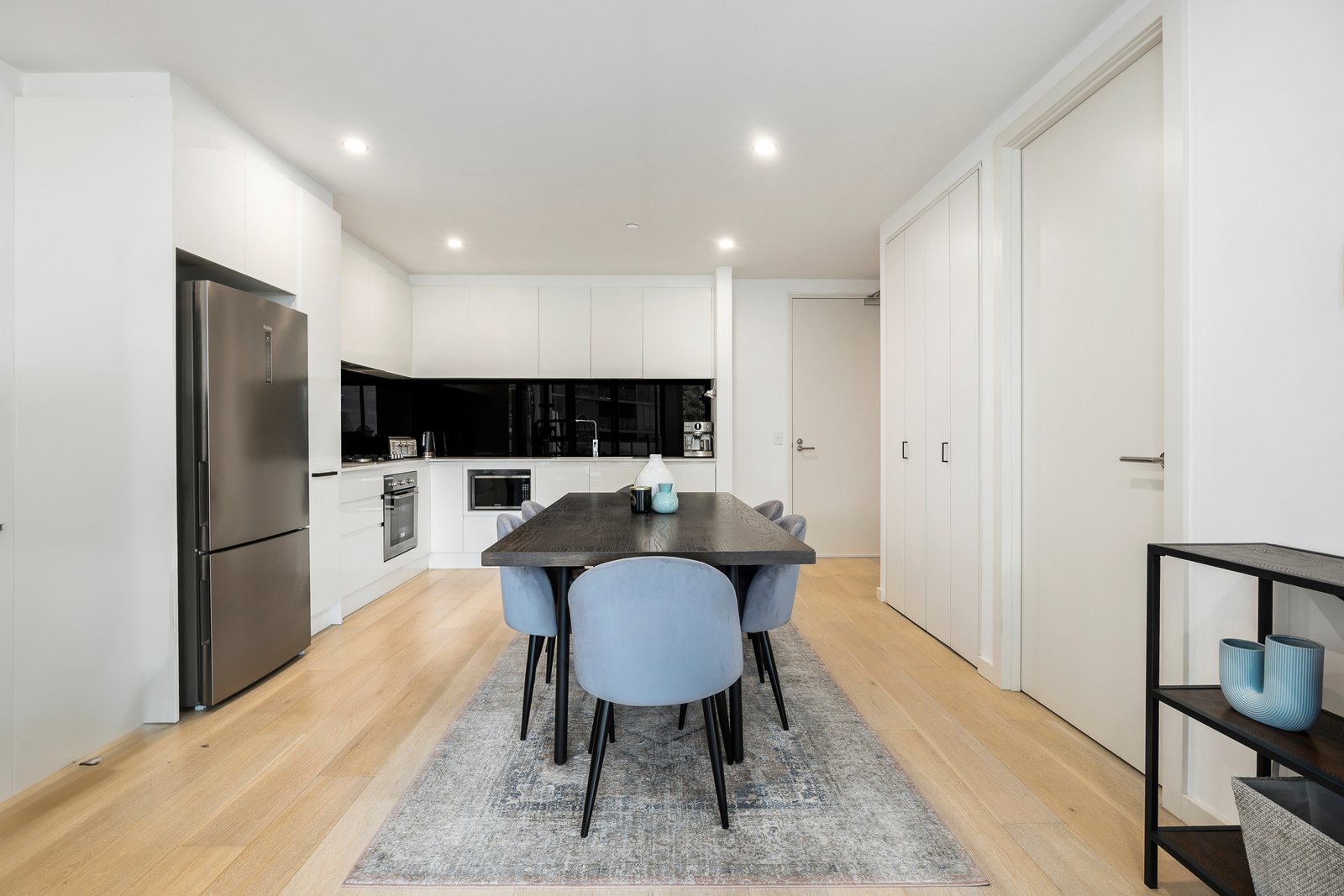 Gallery: 402/11 Central Avenue