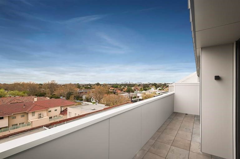 Gallery: 402/116 Martin Street