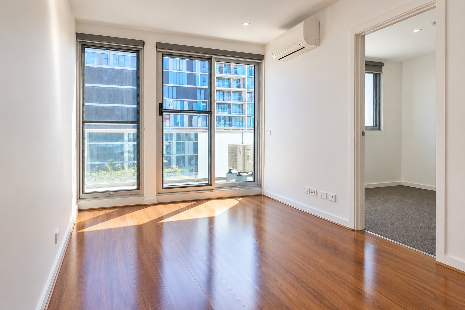 Gallery: 402/1525 Dandenong Road