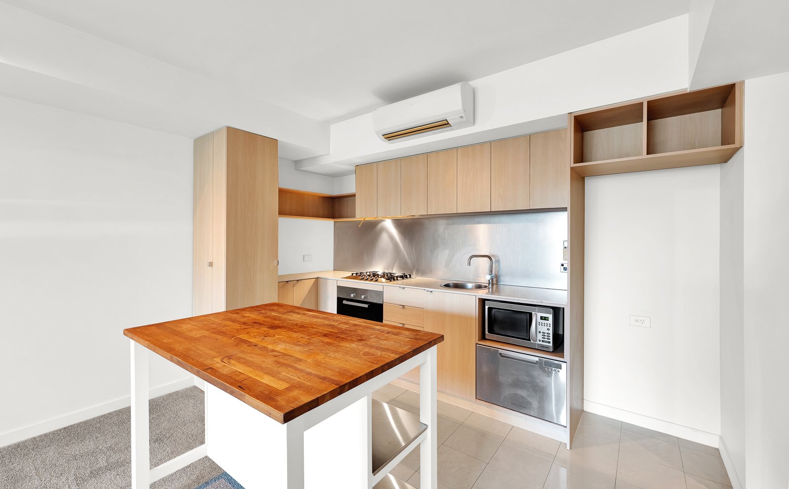 Gallery: 402/2-14 Albert Road