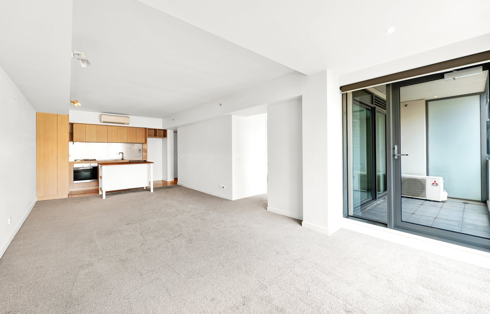 Gallery: 402/2-14 Albert Road