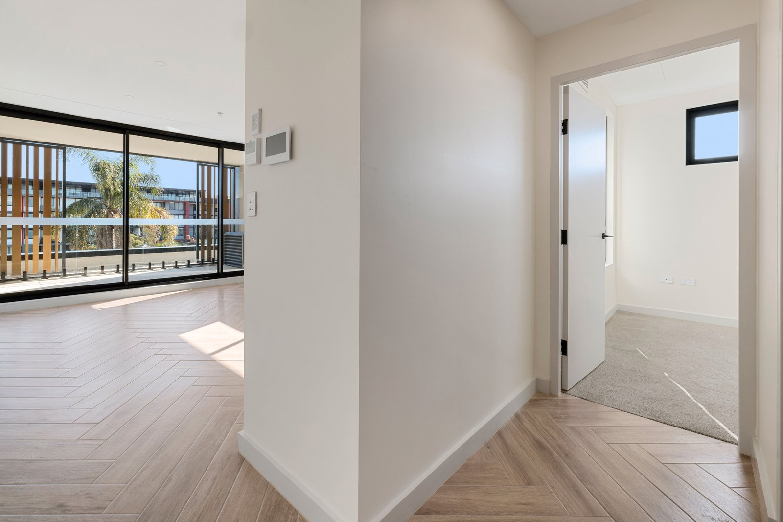 402/6 Lacey Street KOGARAH BAY 9