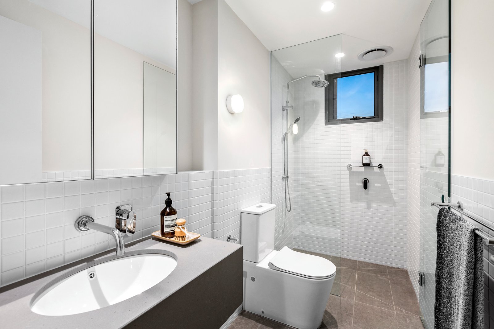 Real Estate and Property in 402/6 Percy Place, Prahran, VIC