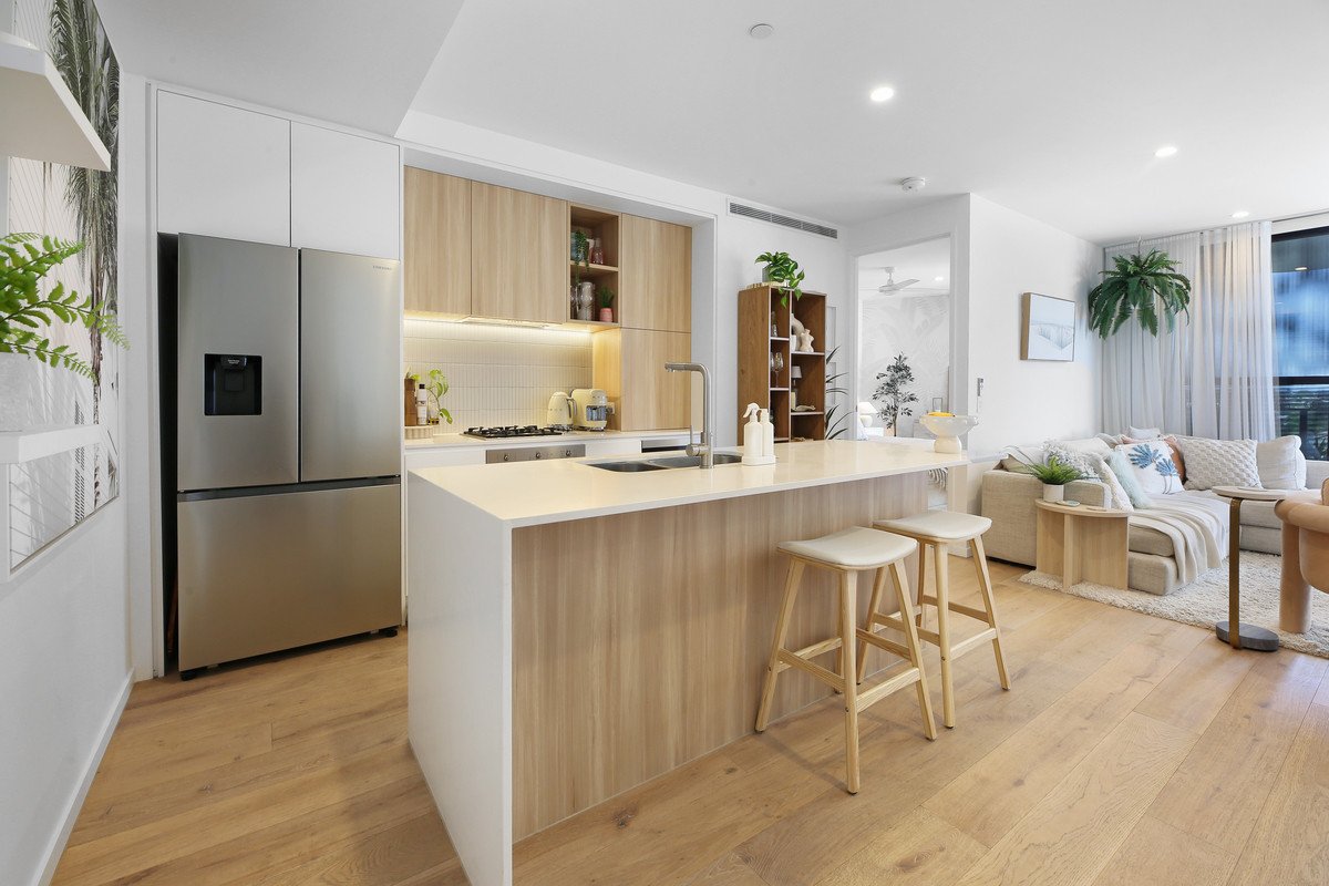 402/6 Second Avenue Burleigh Heads 4