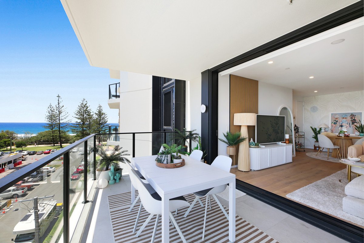 402/6 Second Avenue Burleigh Heads 13