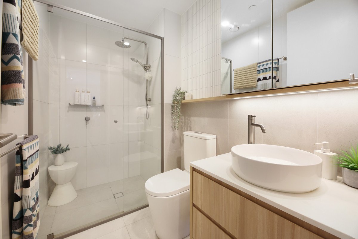 402/6 Second Avenue Burleigh Heads 21