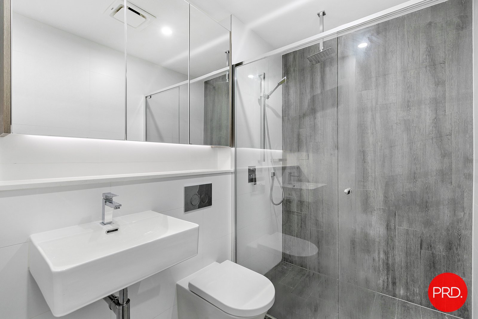 402/843 New Canterbury Rd  DULWICH HILL 5