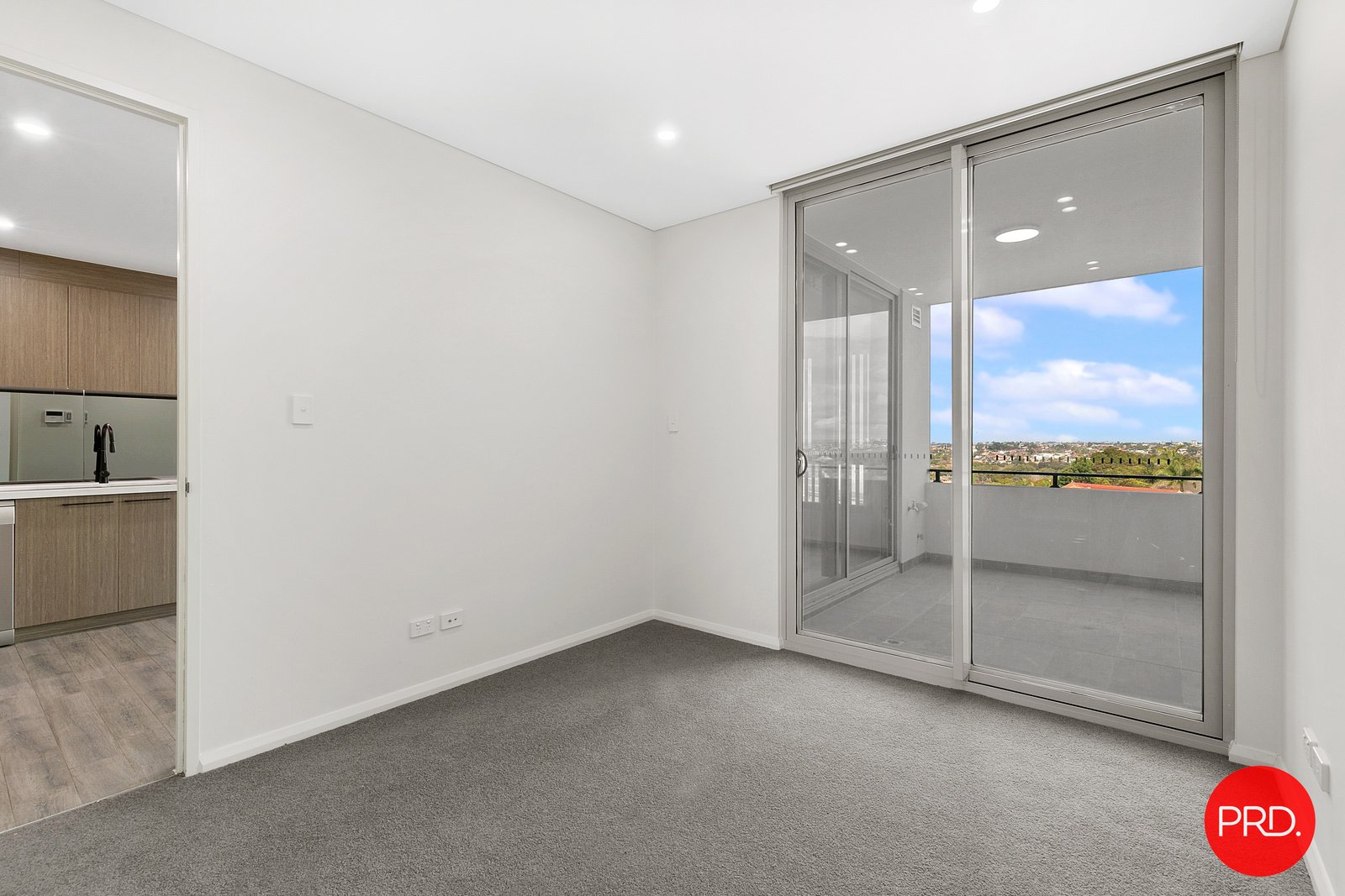 402/843 New Canterbury Rd  DULWICH HILL 9