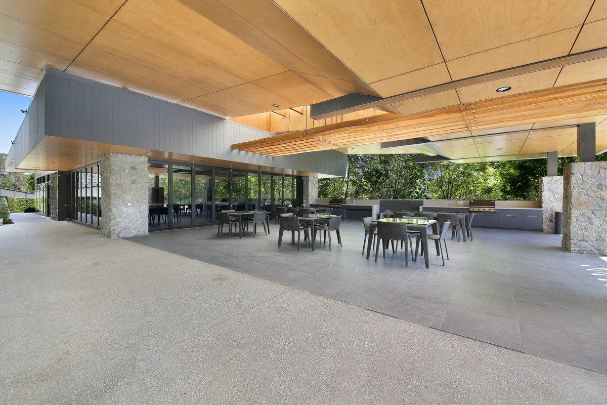 4029/21 Ross Street Benowa 22