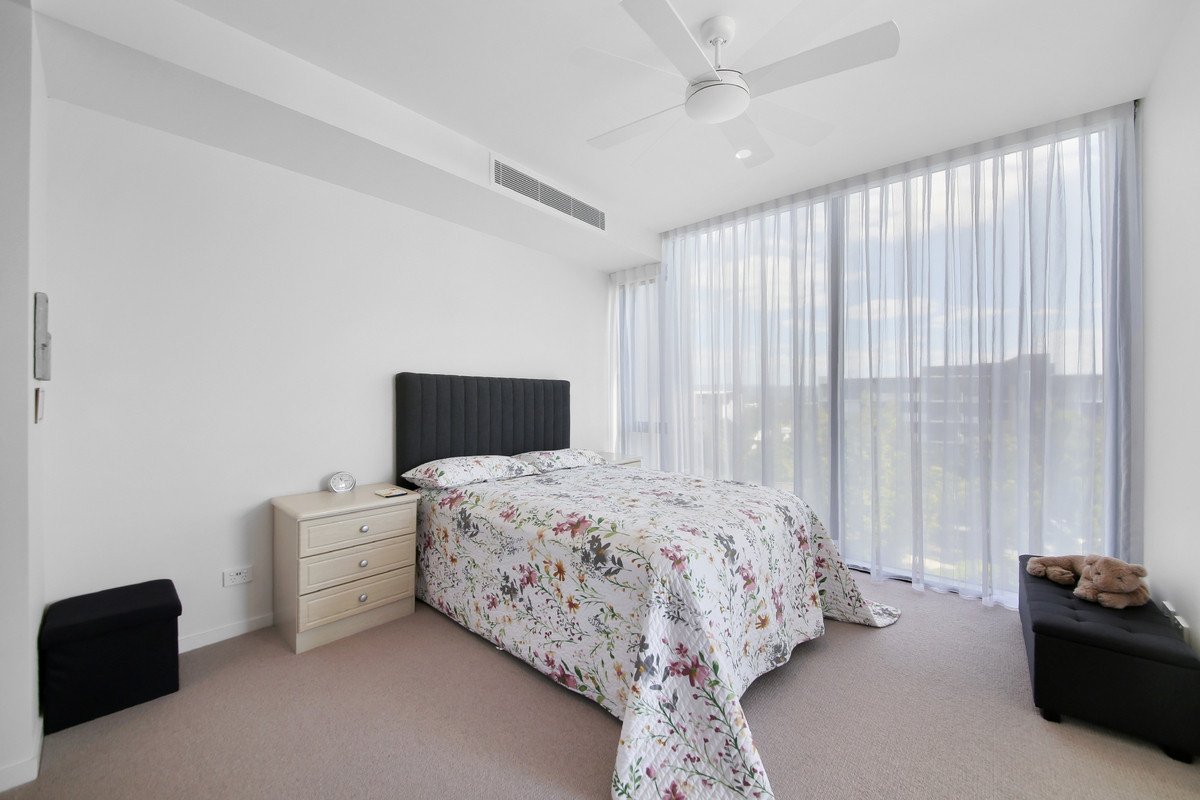 4029/21 Ross Street Benowa 16