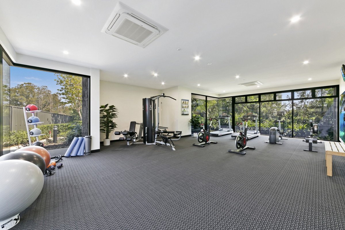 4029/21 Ross Street Benowa 23