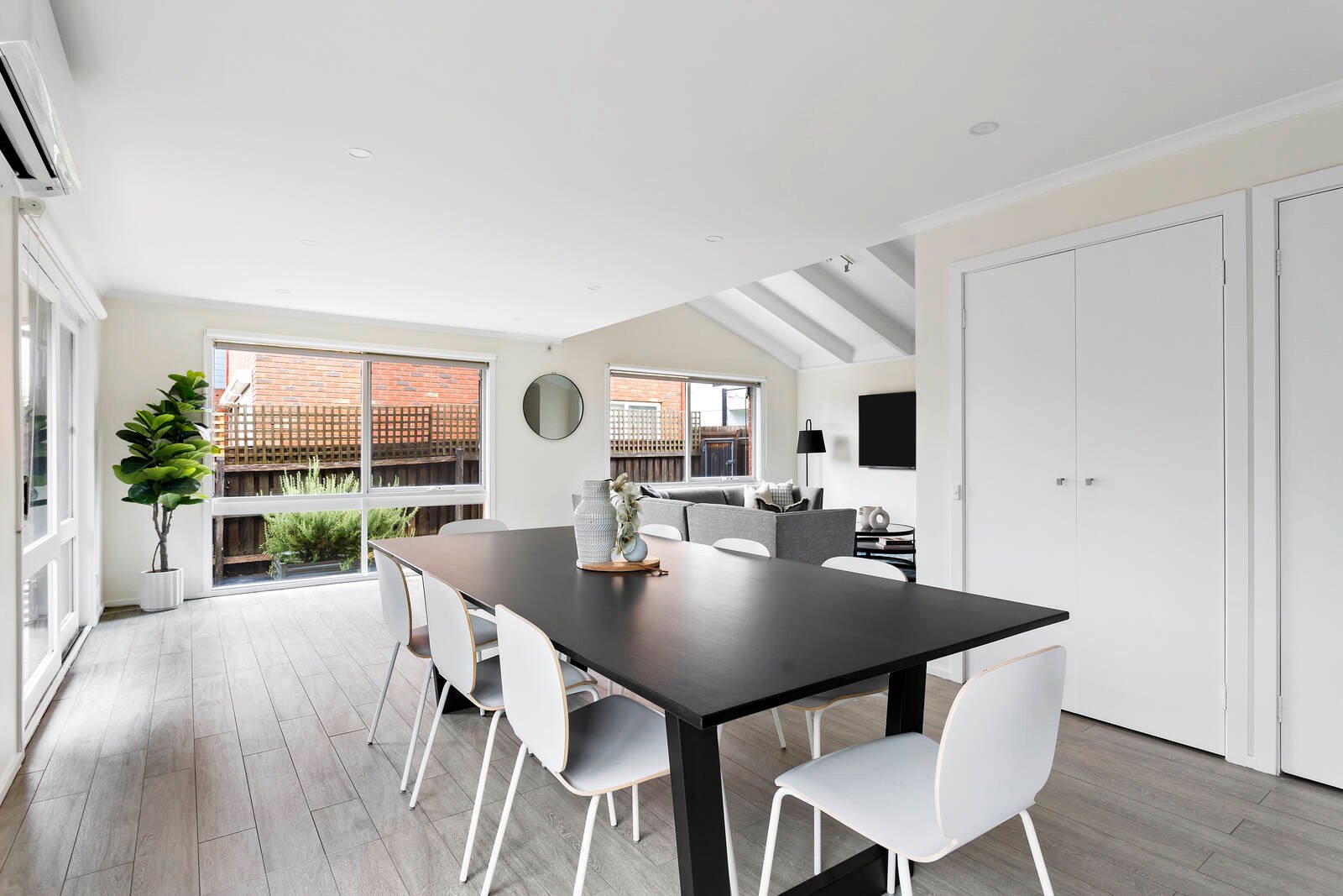 Real Estate and Property in 402B Glen Eira Road, Caulfield, VIC