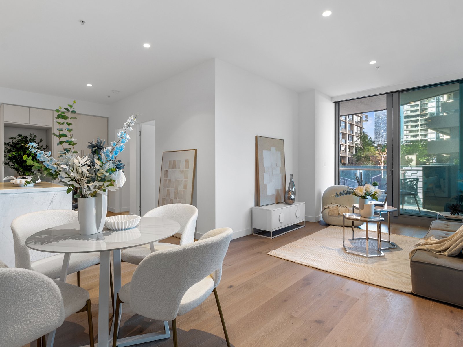 Gallery: 402d/648 Lonsdale Street