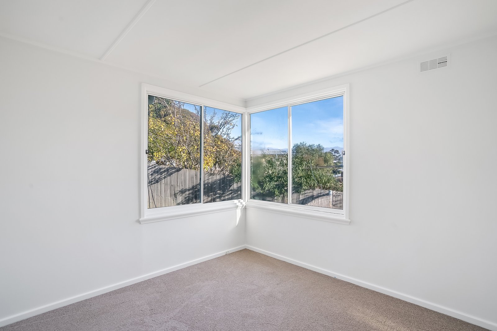 403 Cambridge Road MORNINGTON 7